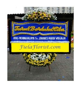 Bunga Papan Duka Cita Dari Toko Bunga Jelambar merupakan salah satu produk dengan garansi terbaik yang berlokasi di jakarta barat.